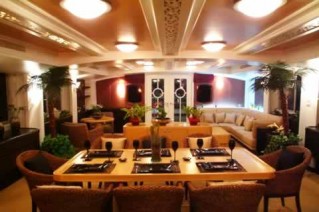 MEDITATION Salon Dining